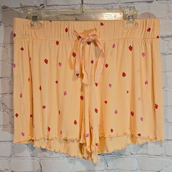 LOFT Strawberry Sleep Shorts Size M - Picture 1 of 5